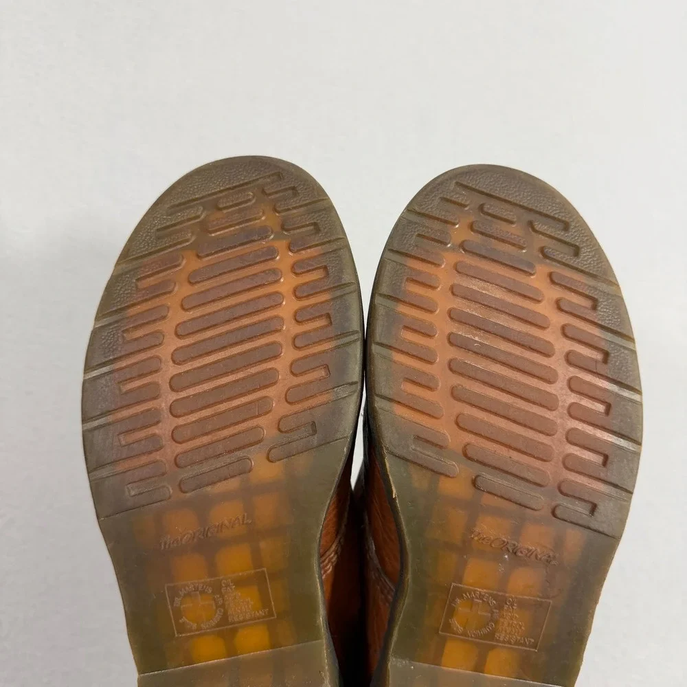 Dr. Martens Boots Men 9 Tan Pascal 8-Eye Pebbled Leather AirWair Combat Lace Up